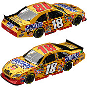 KYLE BUSCH 18 SNICKERS PEANUT BUTTER SQUARED 2011
